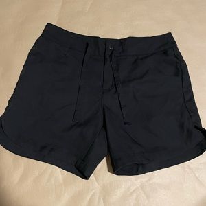 magellan outdoors black shorts